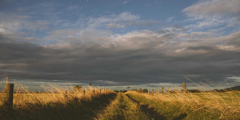 青岛四方源：揭秘城际动车组背后的工业设备制造核心力量